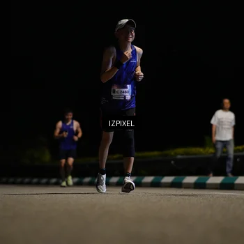 Runner Photo 7341048