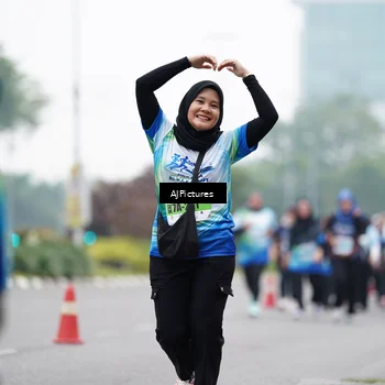 Runner Photo 7341064