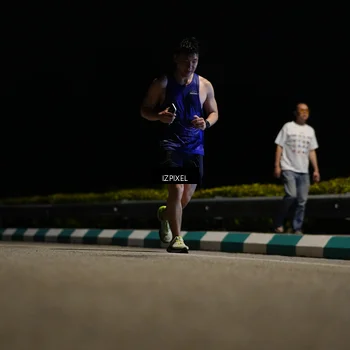 Runner Photo 7341070