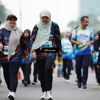 Runner Photo 7341082