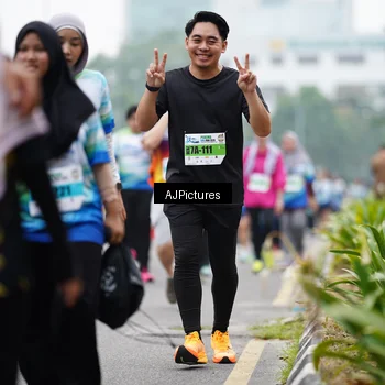 Runner Photo 7341091
