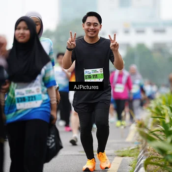 Runner Photo 7341092