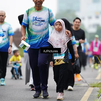 Runner Photo 7341095
