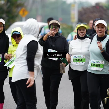 Runner Photo 7341097