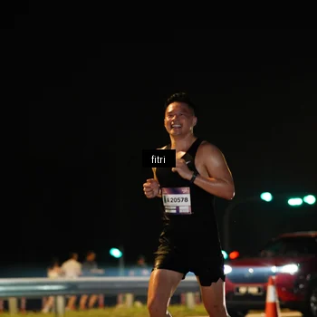 Runner Photo 7341102