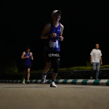 Runner Photo 7341107