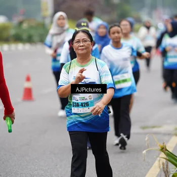 Runner Photo 7341144
