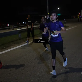 Runner Photo 7341149