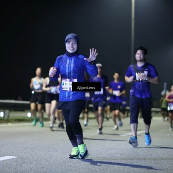 Runner Photo 7341151