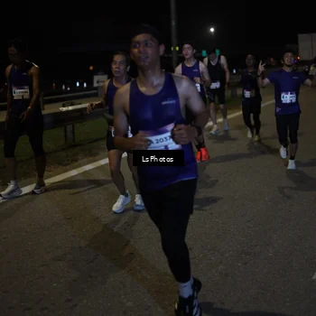 Runner Photo 7341155