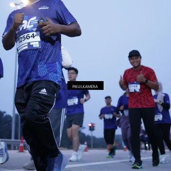 Runner Photo 7341157