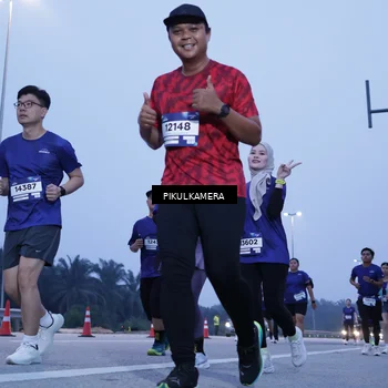 Runner Photo 7341161