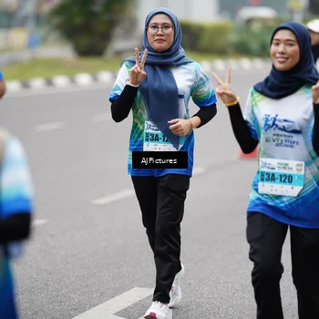 Runner Photo 7341165