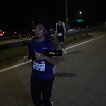 Runner Photo 7341168