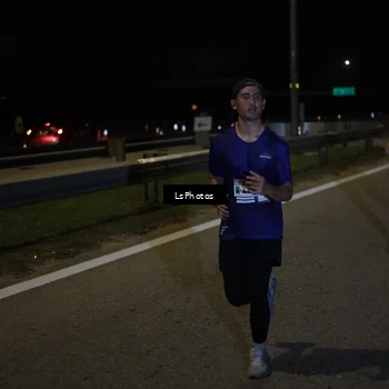Runner Photo 7341173