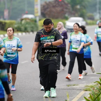 Runner Photo 7341185