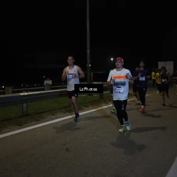 Runner Photo 7341188