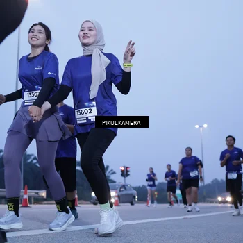 Runner Photo 7341197