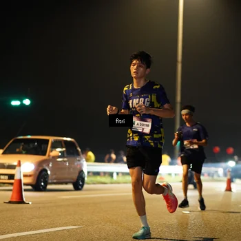 Runner Photo 7341199