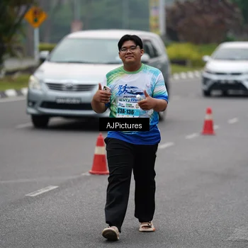 Runner Photo 7341211