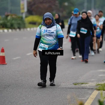 Runner Photo 7341212