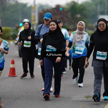 Runner Photo 7341228