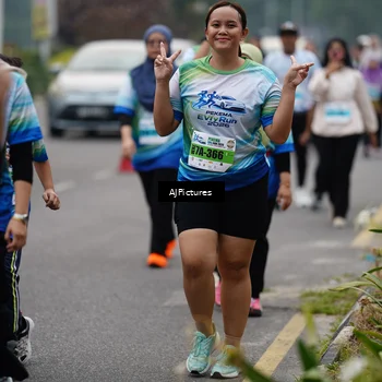 Runner Photo 7341233