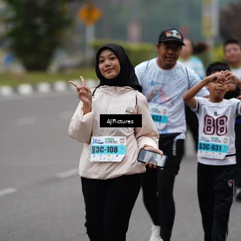 Runner Photo 7341251