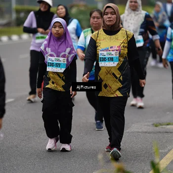 Runner Photo 7341283