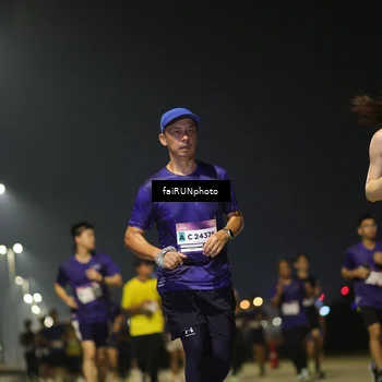 Runner Photo 7341292