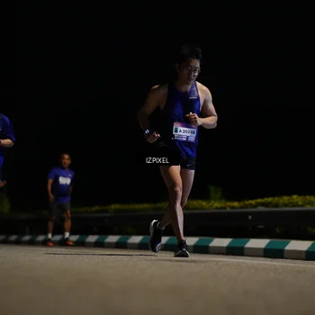 Runner Photo 7341293