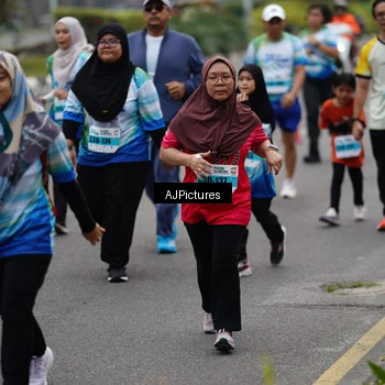 Runner Photo 7341298