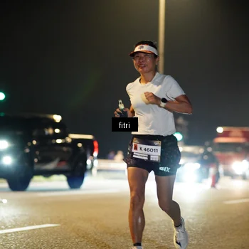 Runner Photo 7341300