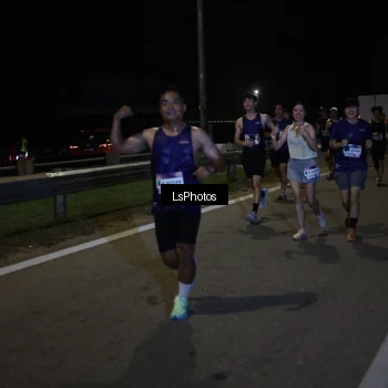 Runner Photo 7341302