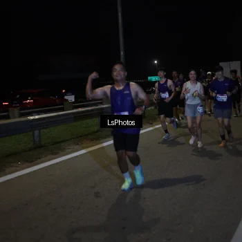 Runner Photo 7341304