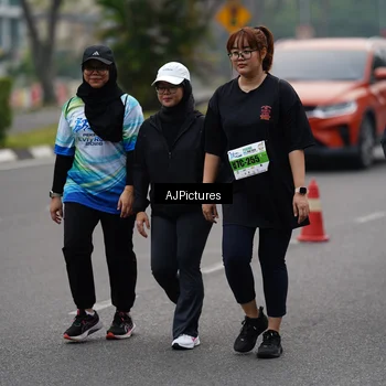 Runner Photo 7341313