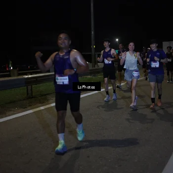 Runner Photo 7341326