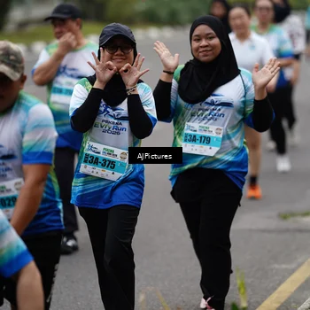 Runner Photo 7341334