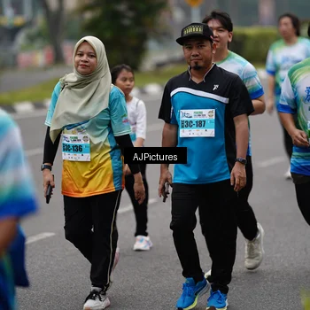 Runner Photo 7341337