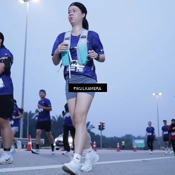 Runner Photo 7341367
