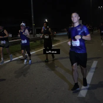 Runner Photo 7341368
