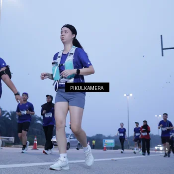 Runner Photo 7341372
