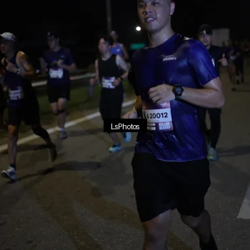 Runner Photo 7341375