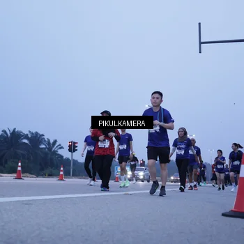 Runner Photo 7341376