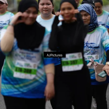 Runner Photo 7341384