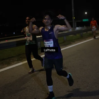 Runner Photo 7341398