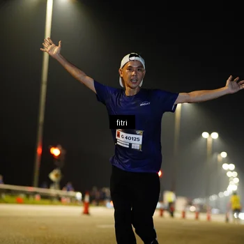 Runner Photo 7341405