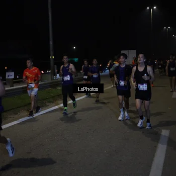 Runner Photo 7341414