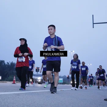 Runner Photo 7341419