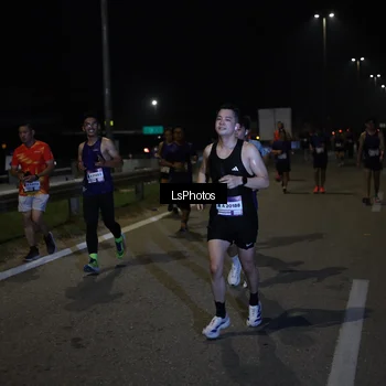 Runner Photo 7341427